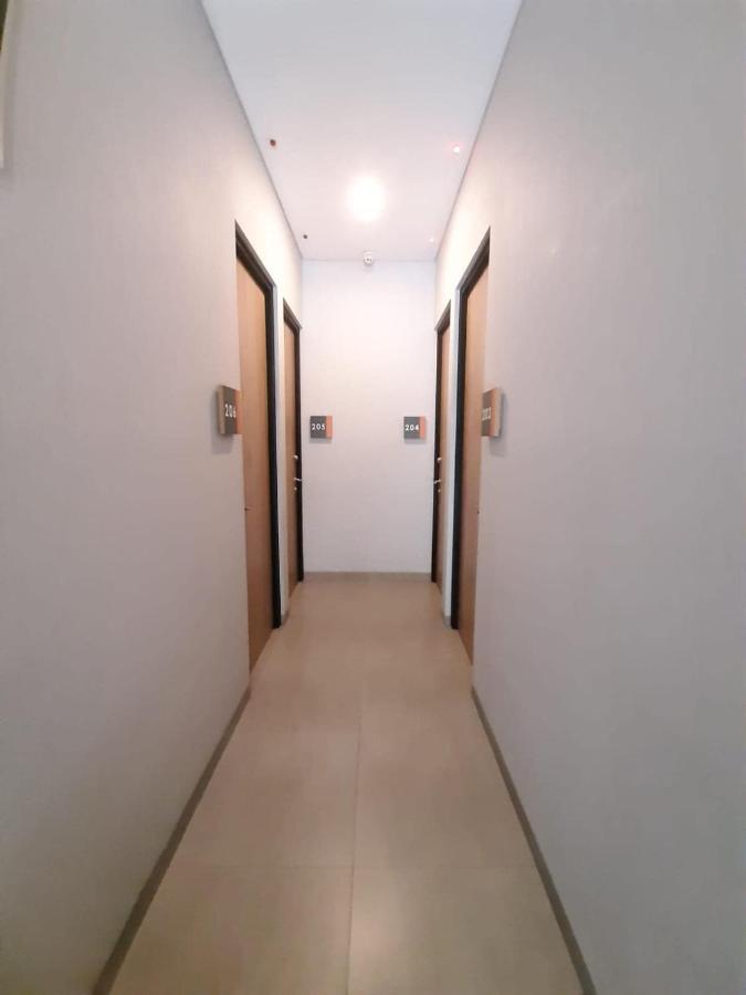Hotel Oyo Life 92770 Cozy Puri 22 Giacarta Esterno foto